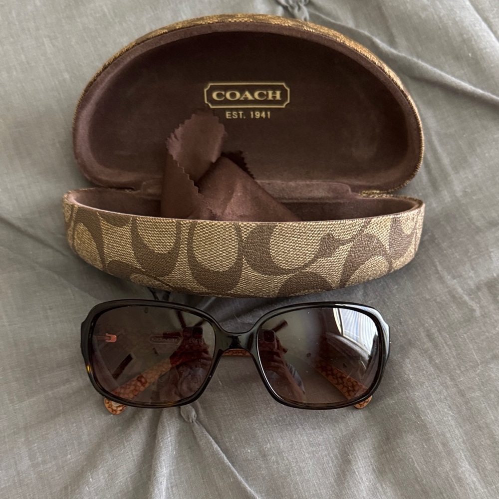 Coach Tortoise Shell Sunglasses with Signature Case